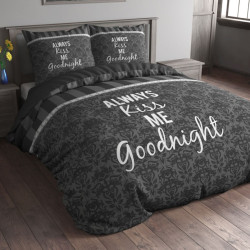 Sengesæt Always Kiss Me Goodnight, grå med sød tekst i ren bomuld fra Sleeptime.dk